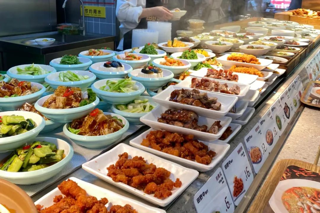 打工人的“第二食堂”,中式米饭快餐品类稳步增长